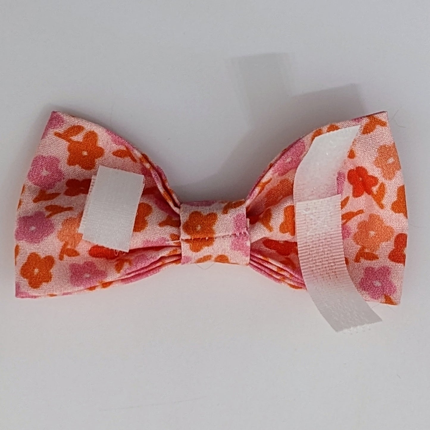 Mod Floral Print Pet Bow